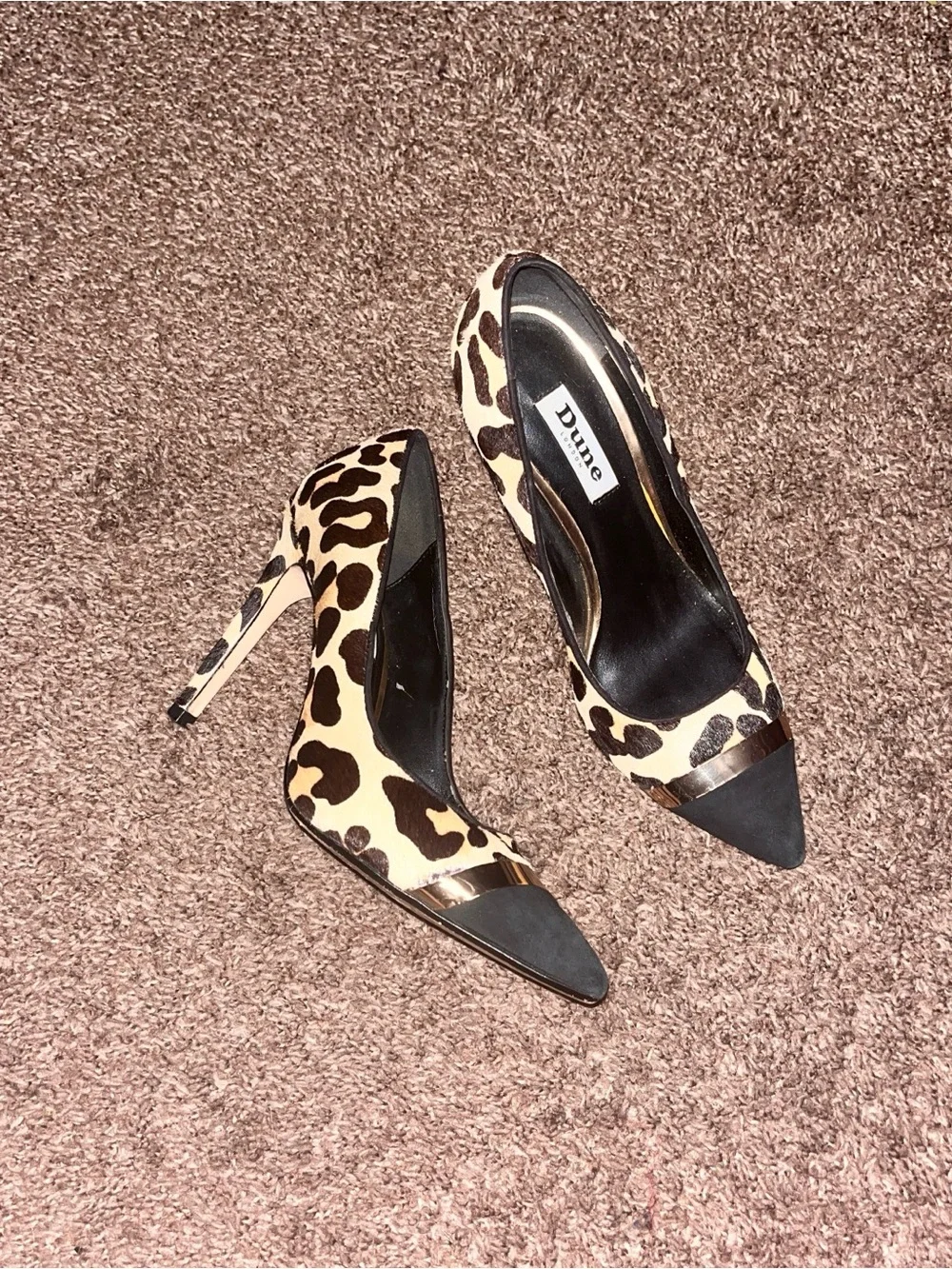 Y2K Glam Leopard Print Pony Hair Pointed Pumps w/ Gold & Black Toe
